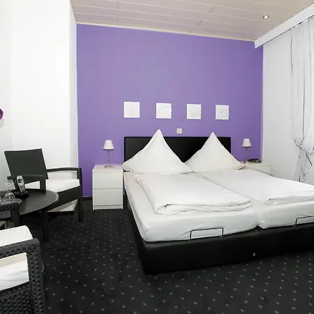 Mosel-landhaus Oster Guest house Ediger-Eller