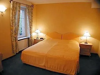 Guest house Mosel-landhaus Oster *